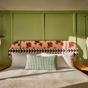 Hotel Wayfinder Waikiki - Voted 10 In Hawaii! ****